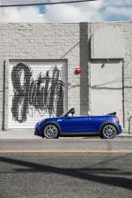Mini Cooper S Cabrio 2018 года (WW)